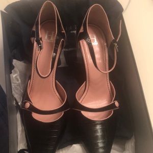 Tommy Hilfiger shoes